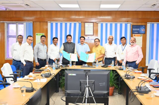 सेल एवं कलिंगा कमर्शियल के बीच माइनिंग सर्विसेज एग्रीमेंट पर हस्ताक्षर (1)