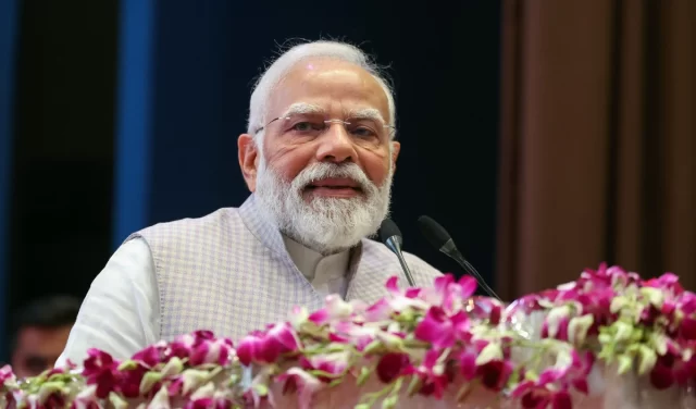 pm-modi_large_1954_8