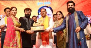 गरबा महोत्सव हमारी समृद्ध सांस्कृतिक परंपरा और मातृशक्ति के सम्मान का प्रतीक: मुख्यमंत्री श्री विष्णु देव साय