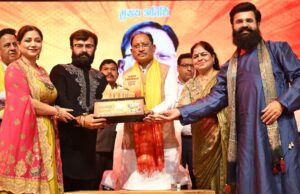 गरबा महोत्सव हमारी समृद्ध सांस्कृतिक परंपरा और मातृशक्ति के सम्मान का प्रतीक: मुख्यमंत्री श्री विष्णु देव साय