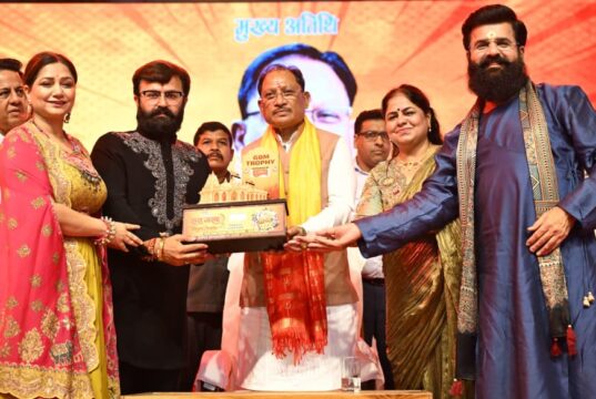 गरबा महोत्सव हमारी समृद्ध सांस्कृतिक परंपरा और मातृशक्ति के सम्मान का प्रतीक: मुख्यमंत्री श्री विष्णु देव साय